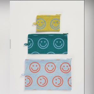 Baggu flat pouch set